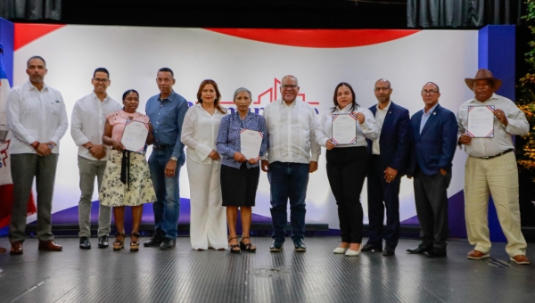 Promipyme entrega RD$35 millones en créditos a 140 emprendedores y mipymes de La Romana